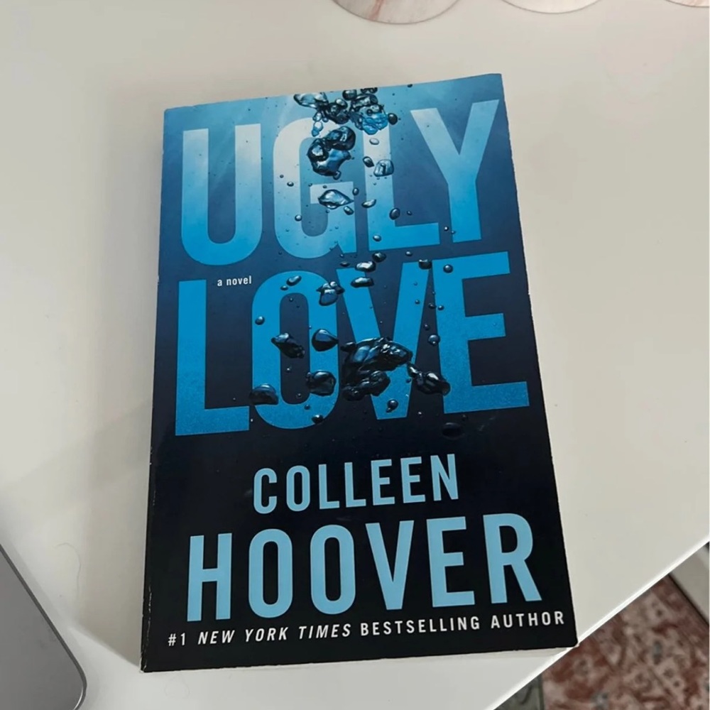 Ugly Love by Colleen Hoover
